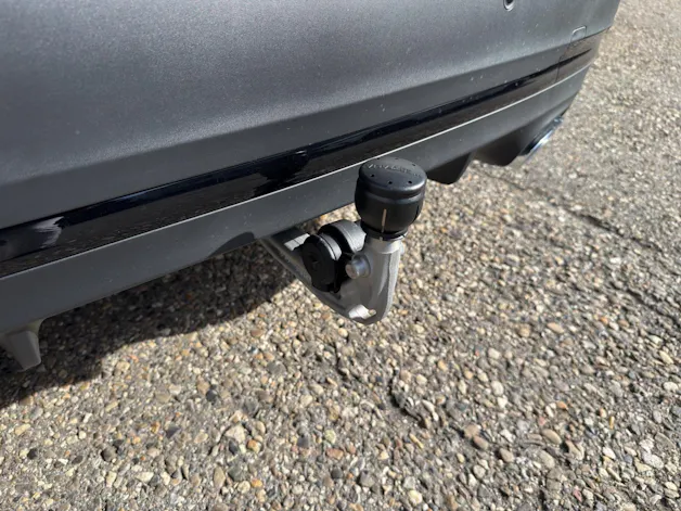 MERCEDES-BENZ GLA 200 Night Star 7G-DCT