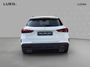 MERCEDES-BENZ GLA 200 Night Star 7G-DCT