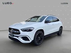 MERCEDES-BENZ GLA 200 Night Star 7G-DCT