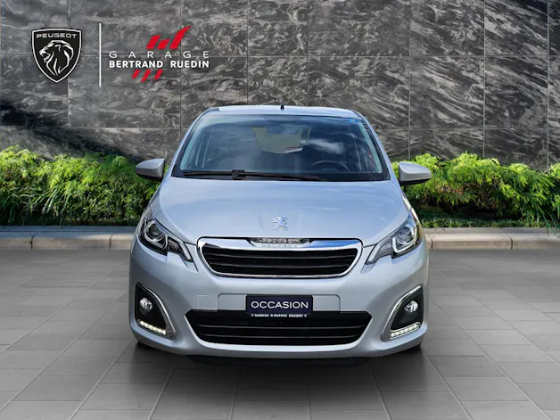 PEUGEOT 108 1.2 VTi Allure
