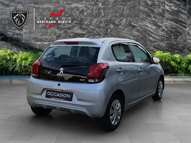 PEUGEOT 108 1.2 VTi Allure