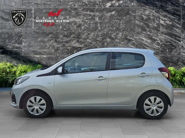 PEUGEOT 108 1.2 VTi Allure