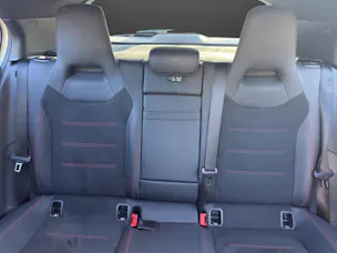 MERCEDES-BENZ A 200 AMG Line