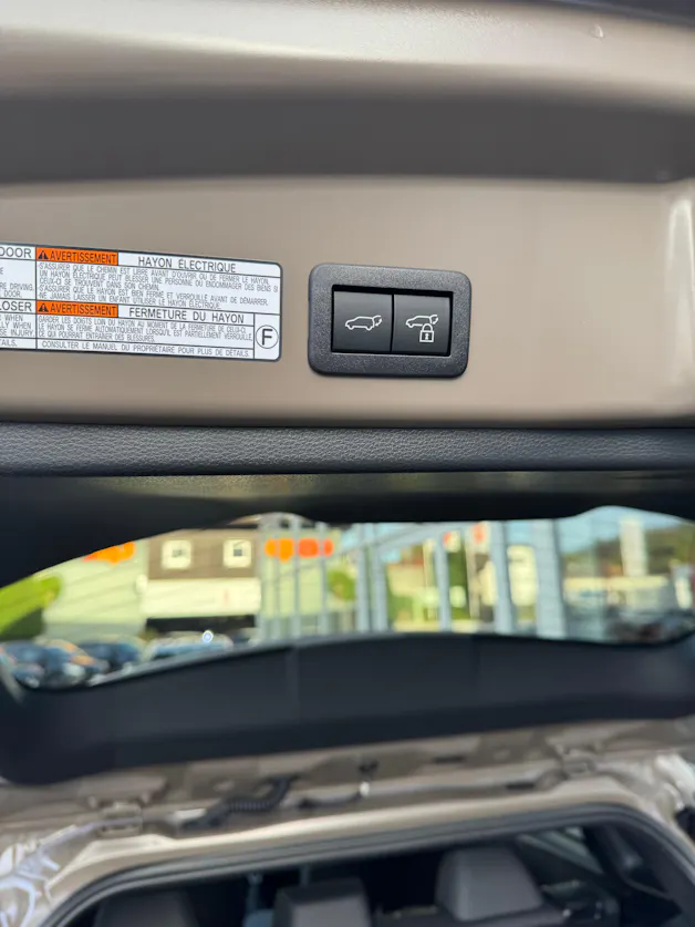 Toyota Corolla Cross 2.0 Trend e-CVT