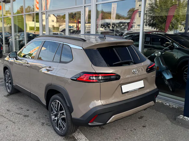 Toyota Corolla Cross 2.0 Trend e-CVT