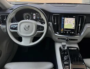 VOLVO V60 T8 eAWD Twin Engine Inscription Geartronic