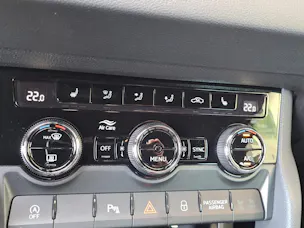 SKODA Karoq 2.0 TSI SportLine 4x4 DSG