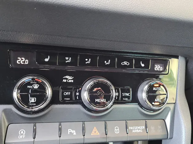 SKODA Karoq 2.0 TSI SportLine 4x4 DSG
