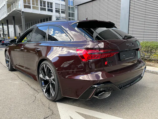 AUDI RS6 Avant 4.0 TFSI V8 quattro