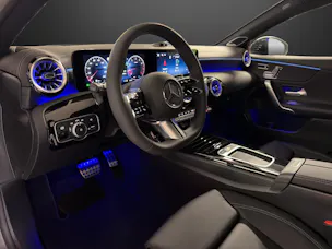 MERCEDES-BENZ A 220 4Matic 8G-DCT