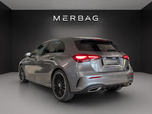 MERCEDES-BENZ A 220 4Matic 8G-DCT