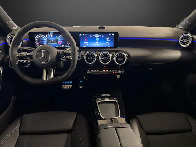 MERCEDES-BENZ A 220 4Matic 8G-DCT