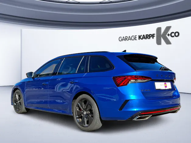 SKODA Octavia Combi 2.0 TSI DSG RS