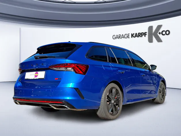 SKODA Octavia Combi 2.0 TSI DSG RS