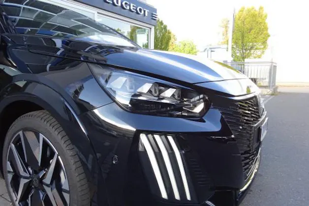 PEUGEOT 208 1.2 MHEV 145 GT Excl.