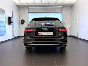 AUDI A4 Avant 40 TDI advanced Attraction quattro S-tronic