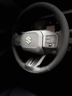 Suzuki Across 2.5 Plug-in-Hybrid Compact Top E-CVT