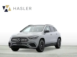 MERCEDES-BENZ GLA 200 7G-DCT