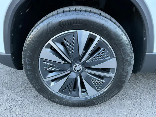 SKODA Karoq 2.0 TDI Dynamic 4x4 DSG
