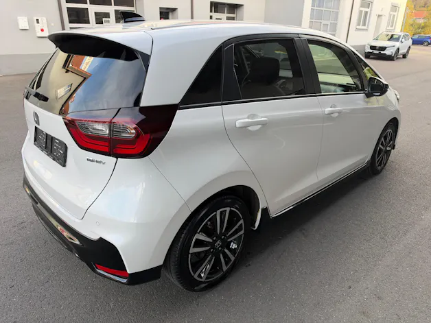 HONDA Jazz 1.5i-MMD Advance Sport E-CVT
