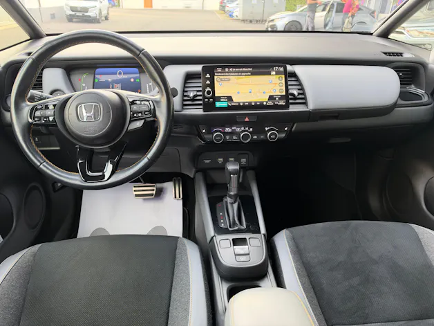HONDA Jazz 1.5i-MMD Advance Sport E-CVT