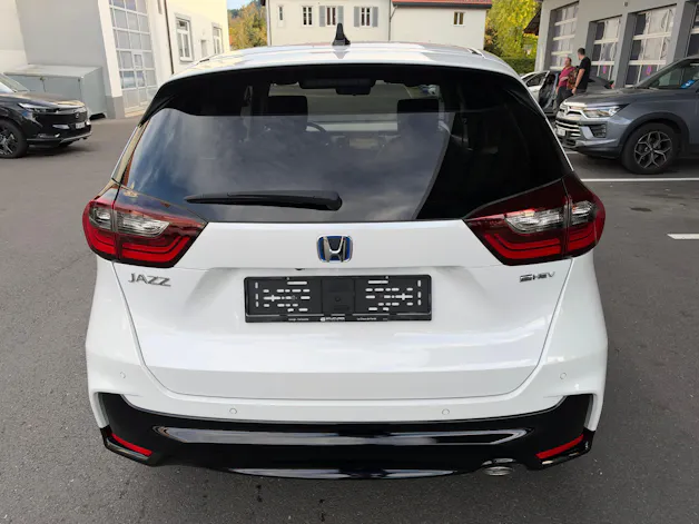HONDA Jazz 1.5i-MMD Advance Sport E-CVT