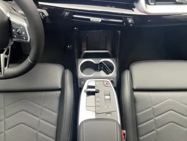 BMW X1 U11 20d xDrive paddles