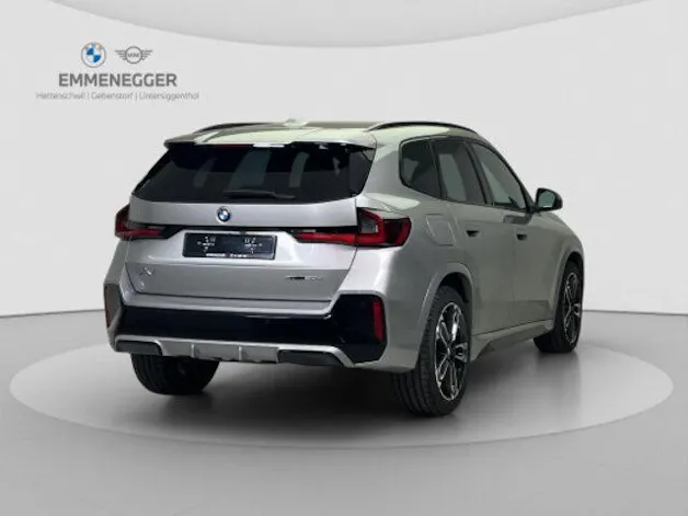 BMW X1 U11 20d xDrive paddles