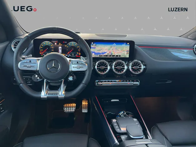 MERCEDES-BENZ GLA 35 AMG 4Matic 8G-Speedshift DCT