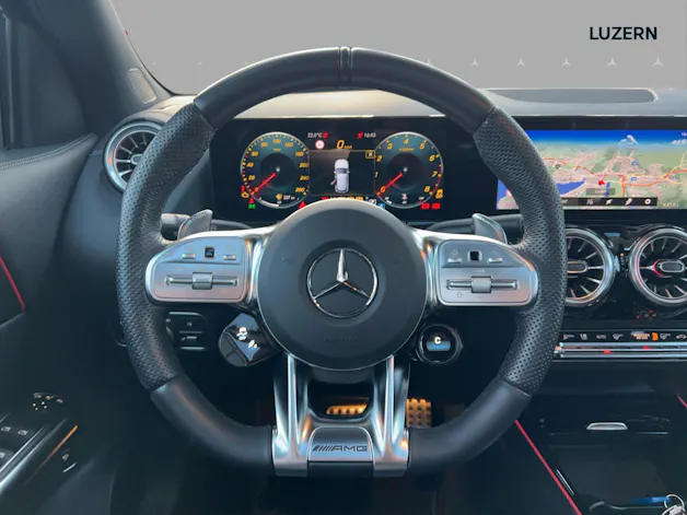 MERCEDES-BENZ GLA 35 AMG 4Matic 8G-Speedshift DCT