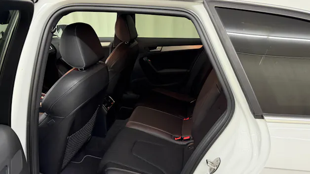AUDI A4 Avant 2.0 TDI quattro S-tronic
