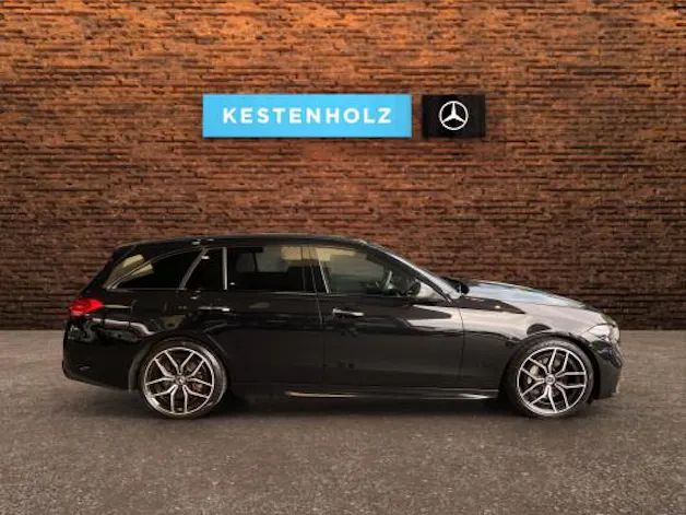 MERCEDES-BENZ C 220 d T 4M AMG Line