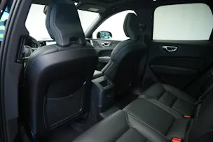 VOLVO XC60 T8 eAWD PluginHybrid Ultimate Dark Geartronic Black Edition Ultra