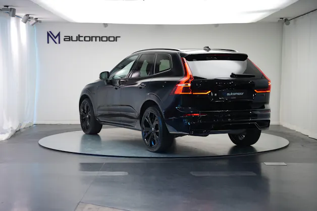 VOLVO XC60 T8 eAWD PluginHybrid Ultimate Dark Geartronic Black Edition Ultra