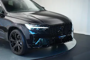 VOLVO XC60 T8 eAWD PluginHybrid Ultimate Dark Geartronic Black Edition Ultra