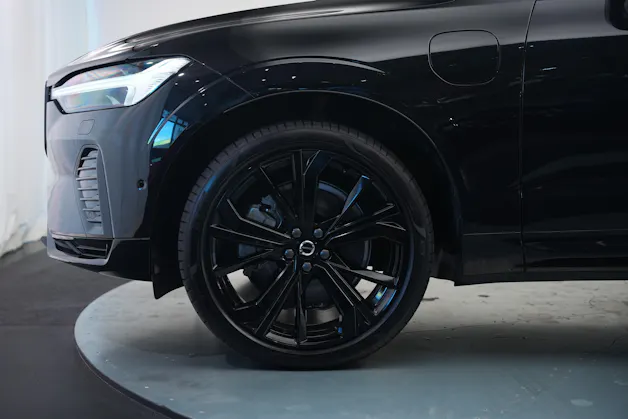 VOLVO XC60 T8 eAWD PluginHybrid Ultimate Dark Geartronic Black Edition Ultra