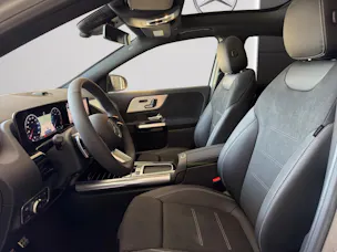 MERCEDES-BENZ GLA 250 4Matic 8G-DCT Swiss Star