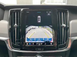 VOLVO V90 T6 eAWD Plug in Hybrid Core Geartronic mit AHK