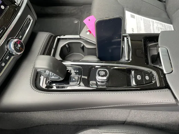 VOLVO V90 T6 eAWD Plug in Hybrid Core Geartronic mit AHK