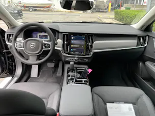 VOLVO V90 T6 eAWD Plug in Hybrid Core Geartronic mit AHK