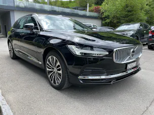 VOLVO V90 T6 eAWD Plug in Hybrid Core Geartronic mit AHK
