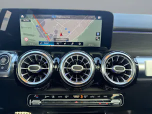 MERCEDES-BENZ GLB 250 AMG Line 4matic