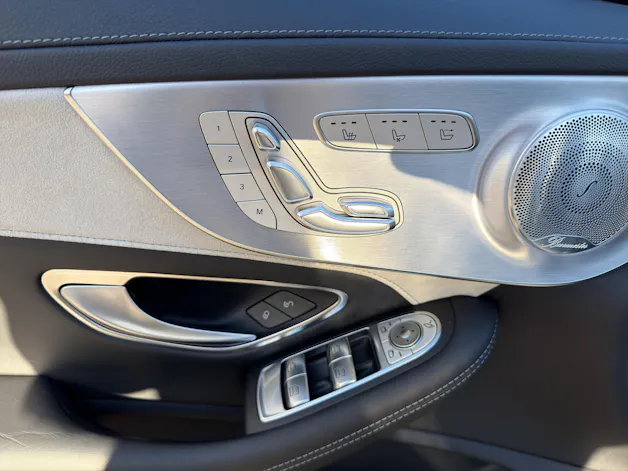 MERCEDES-BENZ C 63 S Cabriolet AMG Speedshift