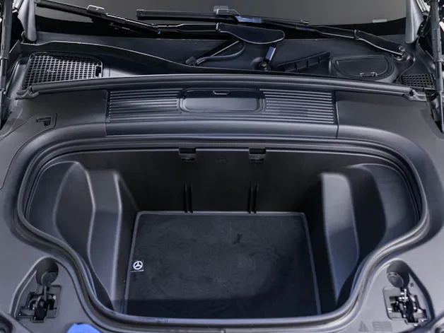 MERCEDES-BENZ C 400 4MATIC EQ