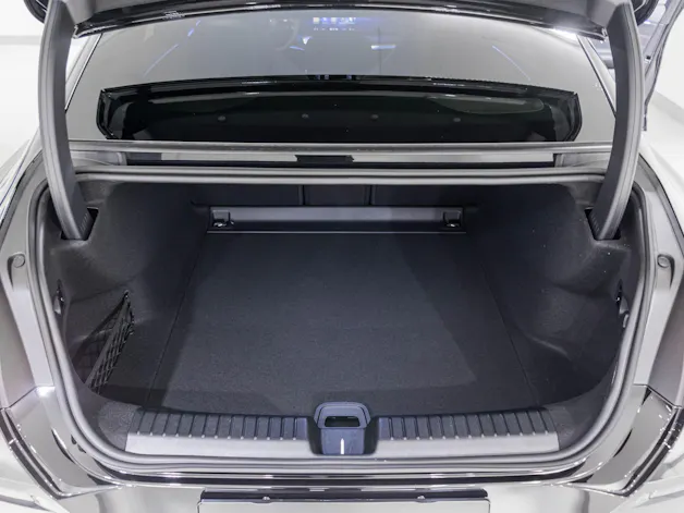 MERCEDES-BENZ C 400 4MATIC EQ