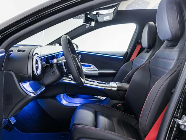 MERCEDES-BENZ C 400 4MATIC EQ