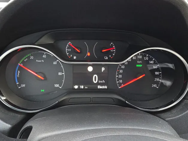 OPEL Grandland X 1.6 T PHEV Ultimate