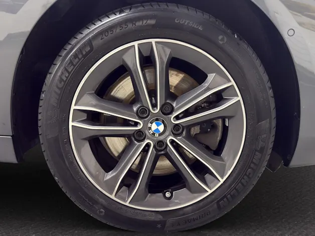BMW 2er Gran Tourer 220i
