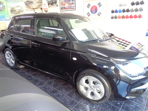 Suzuki Swift 1.2 Compact+ Hybrid