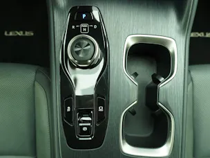 Lexus RZ 450e Comfort